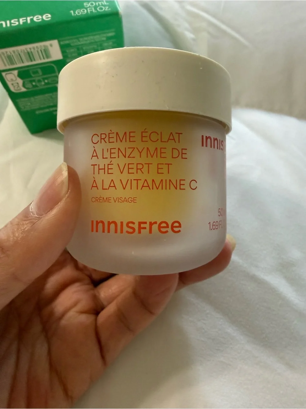 Innisfree Green Tea Enzyme Vitamin C Brightening Cream — White/Yellow